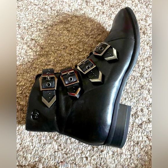 Elegant Ankle Urban Combat Boots 🥾 - Picture 5 of 7